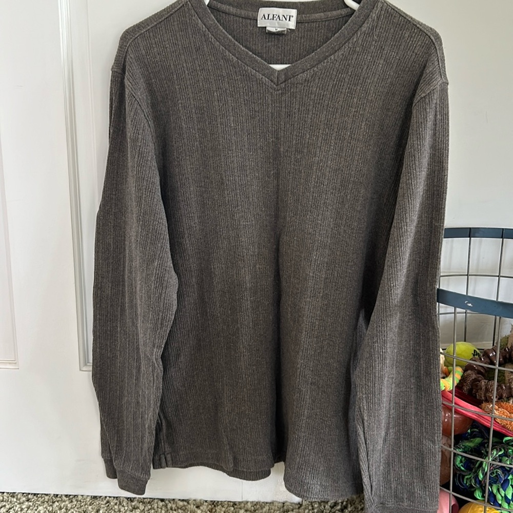 Alfani Long sleeve heavy weight tee